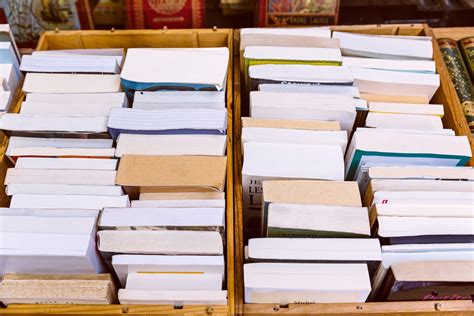 where to donate books.
